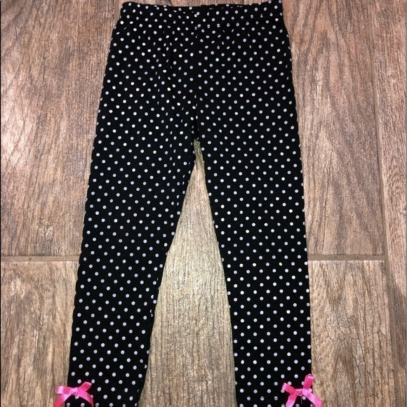 5/$10 Girl's size 4 black polka dot pants with pink bows at bottom - Picture 6 of 8